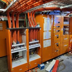 1600amp msb during installation